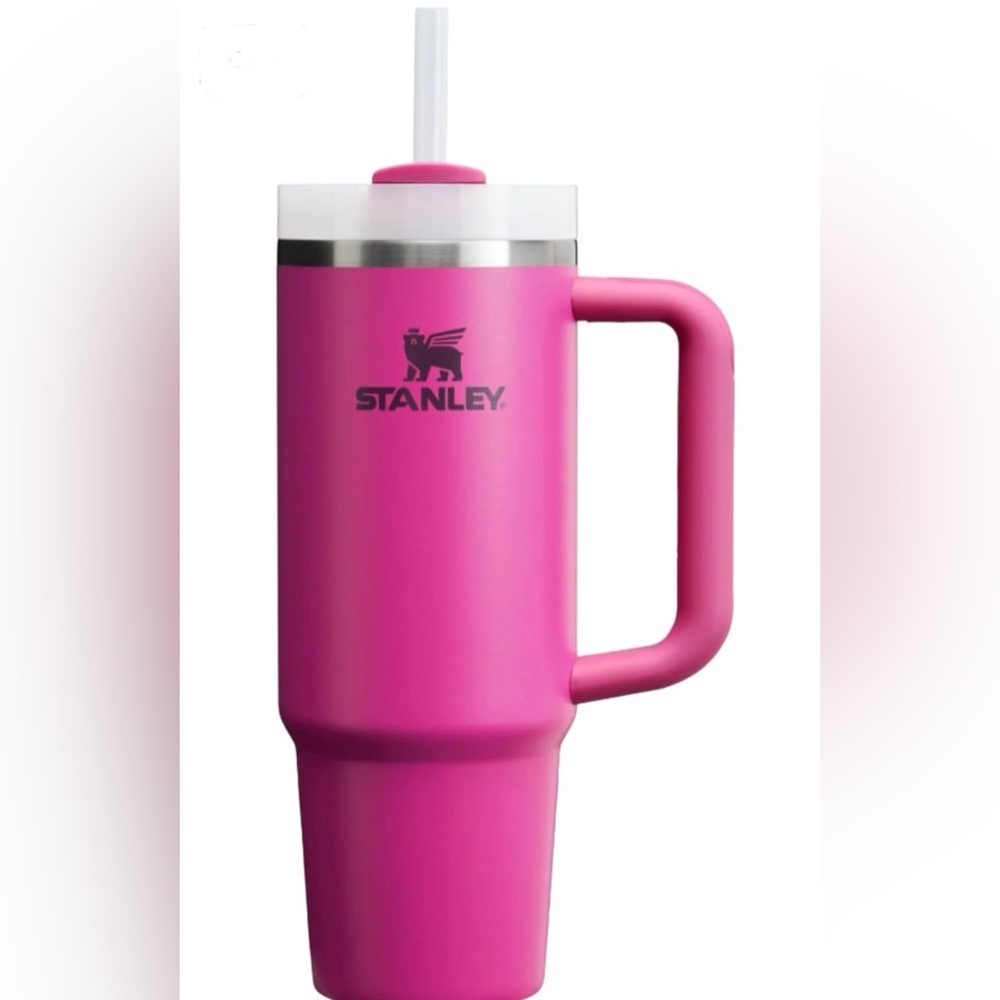 Stanley 40oz Quencher H2.0 FlowState Stainless Steel Tumbler in Fuchsia
